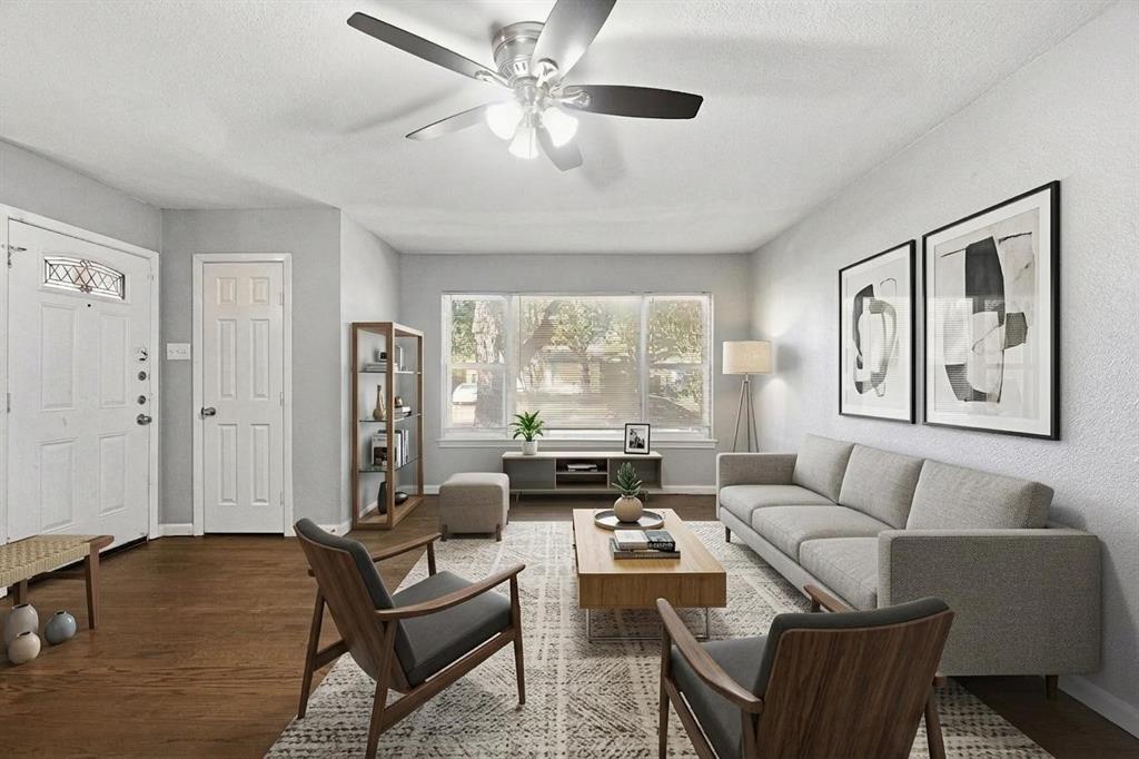 2502 Costa Mesa Drive