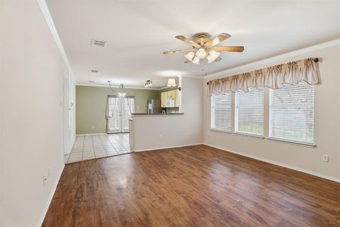 Tiny photo for 1821 Southridge Lane, Sherman, TX 75092 (MLS # 21197725)