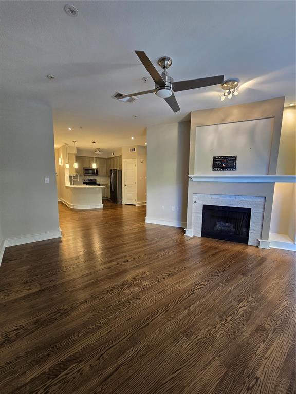 Residences Museum Place Condos - Residential Lease