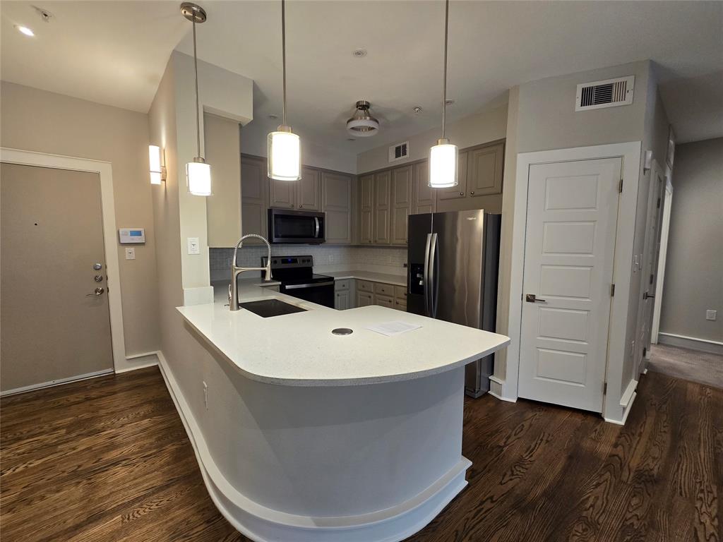 Residences Museum Place Condos - Residential Lease