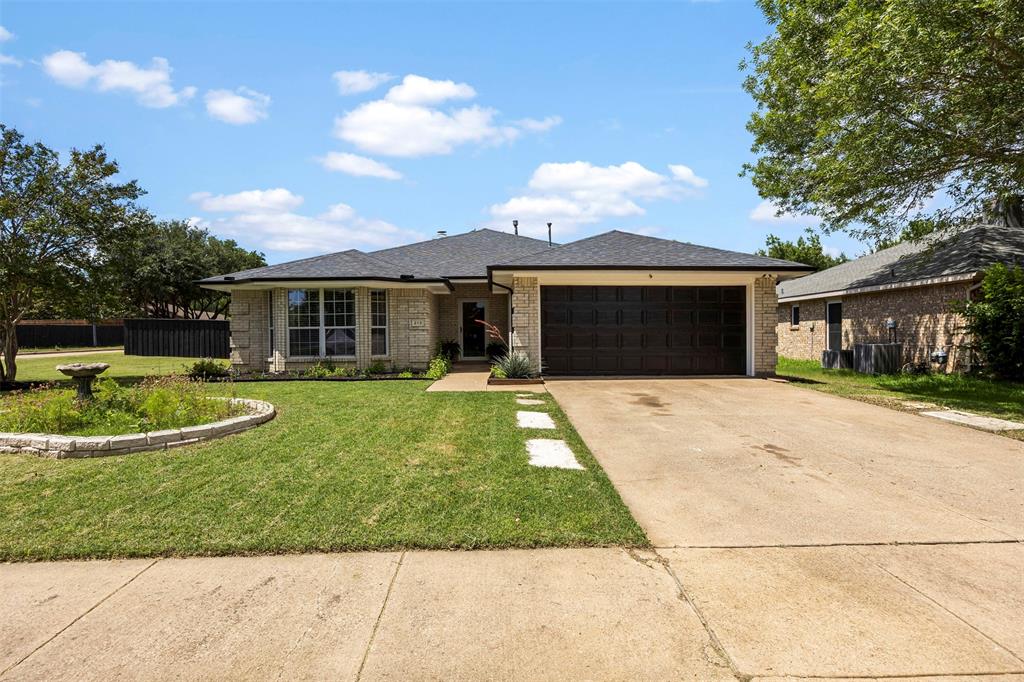 213 jacob Court