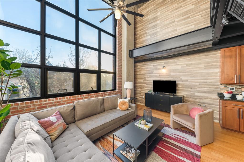 3110 Thomas Avenue 337