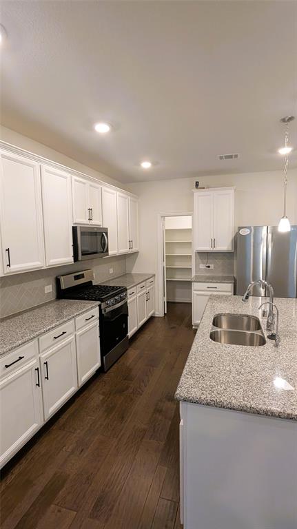 Wildcat Ranch Ph 1b - Residential Lease