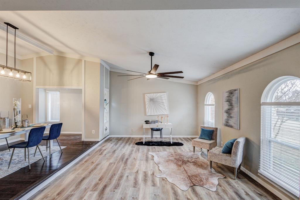 1208 Crestwood Court