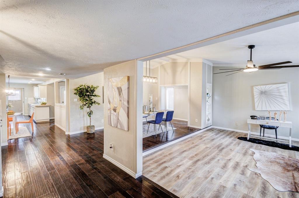 1208 Crestwood Court