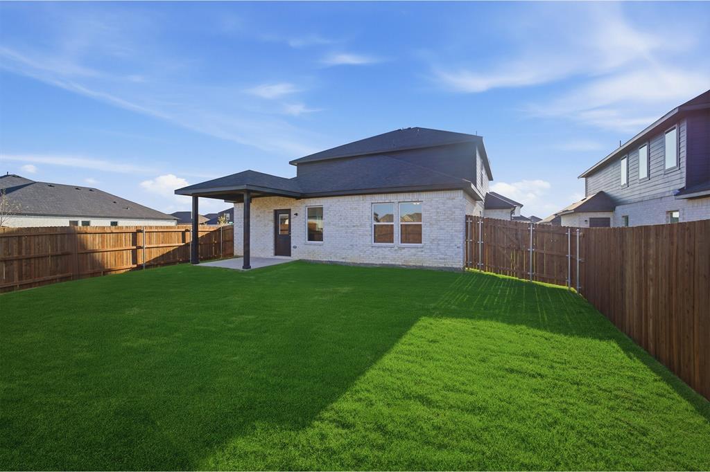 7500 Santolina Drive