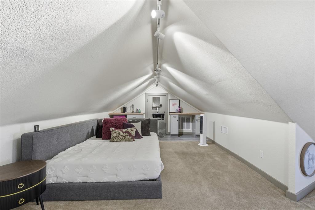 Frisco Railroad Add - Residential