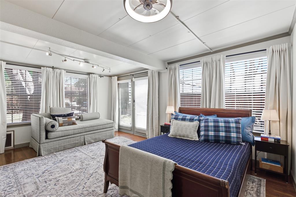 Frisco Railroad Add - Residential