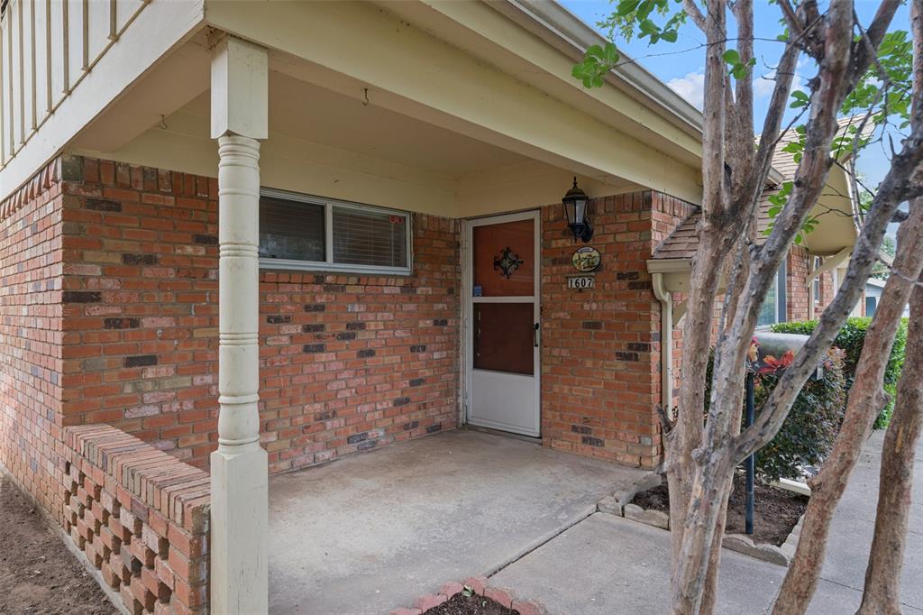 1607 Windlea Drive