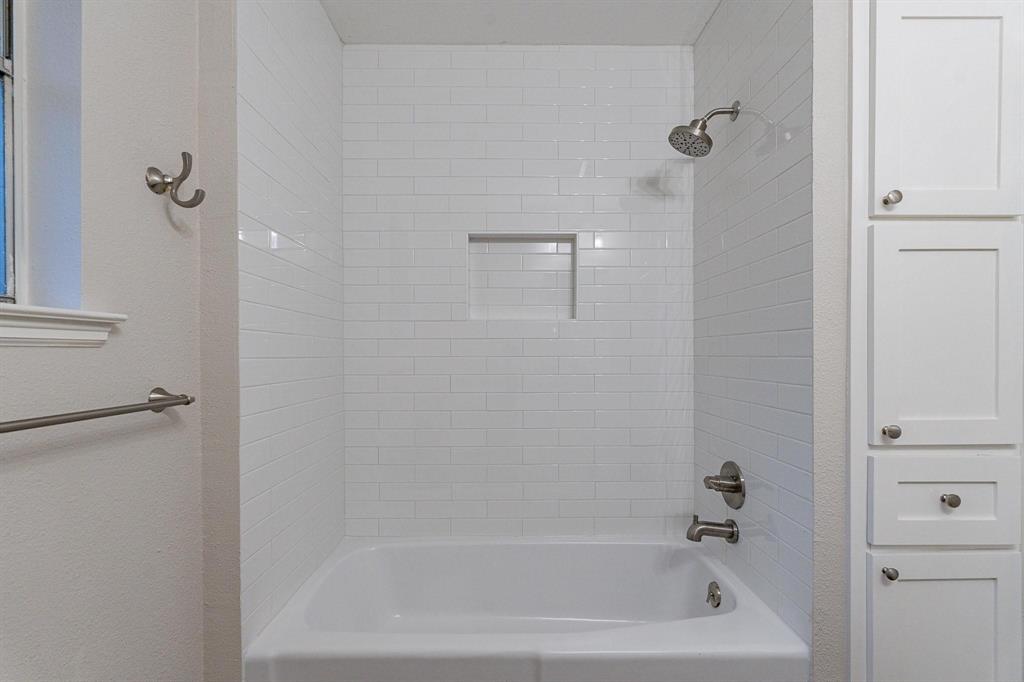 Castle Oaks Add - Residential