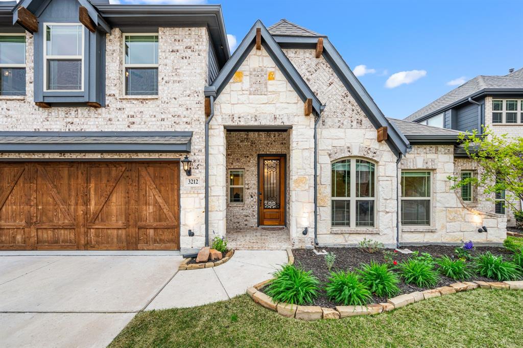 3212 Silver Chase Lane