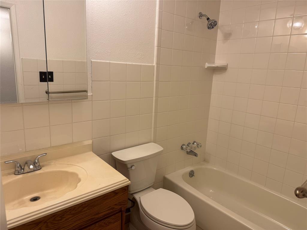 Park Forest North Add Fifth Increment - Residential Lease