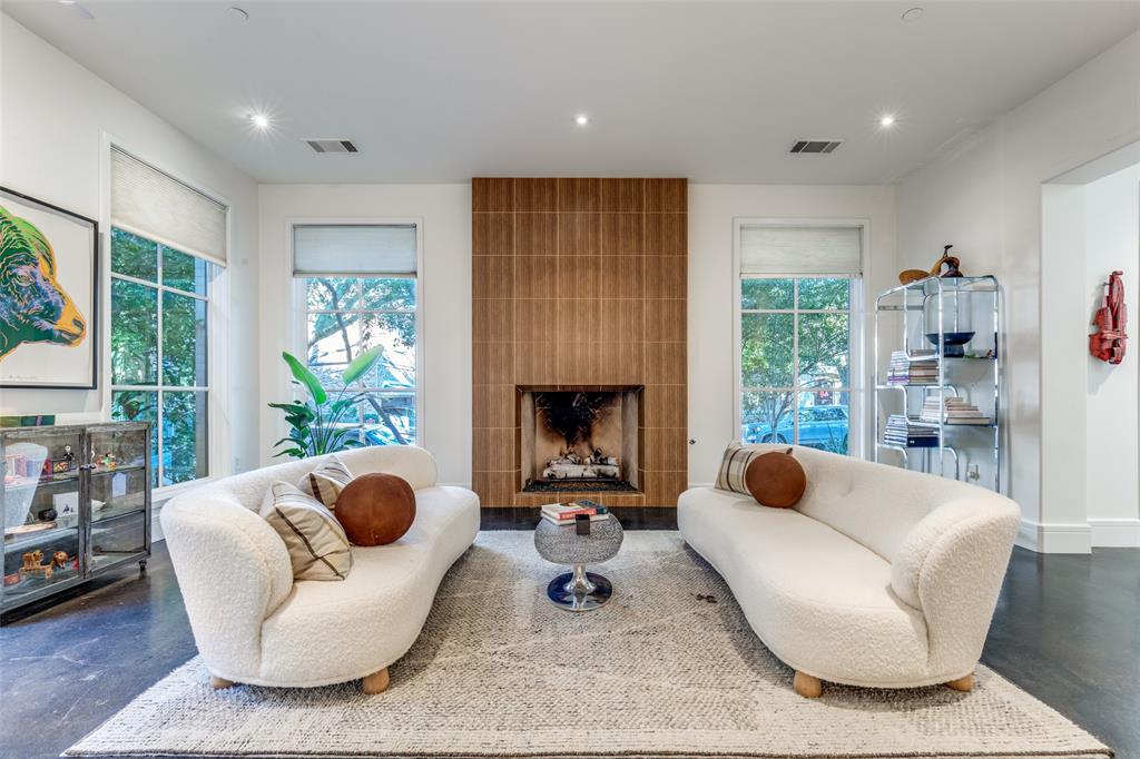 3816 Hawthorne Avenue B