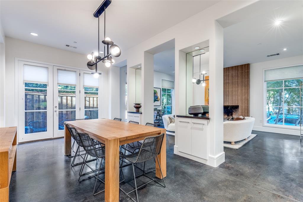 Hawthorne Bend Condos - Residential