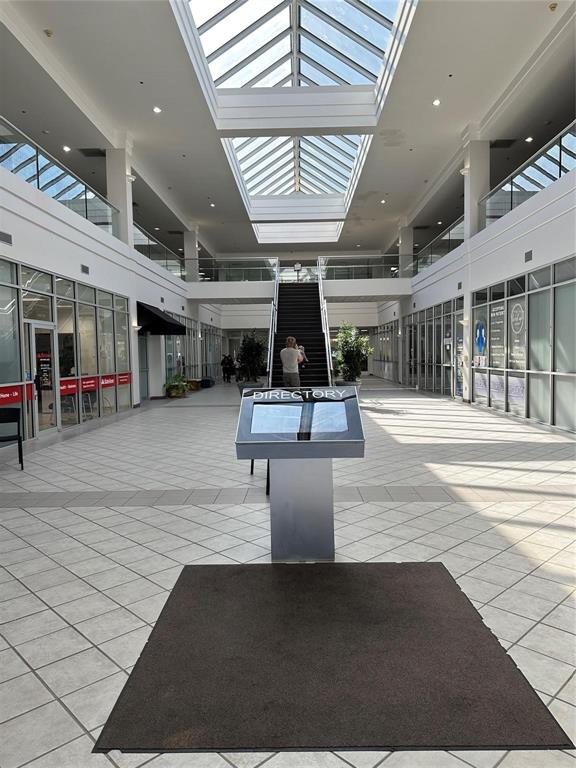 Luther Quadrangle Add - Commercial Lease