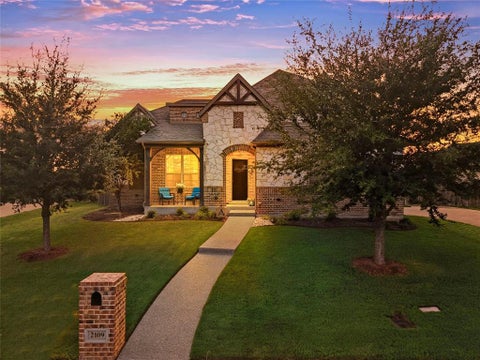 Photo of 2109 Therese DR, Waco, TX 76712 (MLS # 21393744)