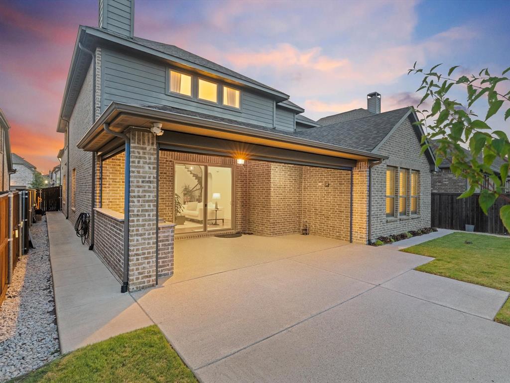 4528 Sir Craig Drive