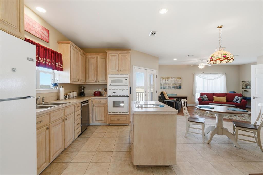 ACRES: 1.000 ABST: 2156 SURVEY: PIERCE D E TR - Farm