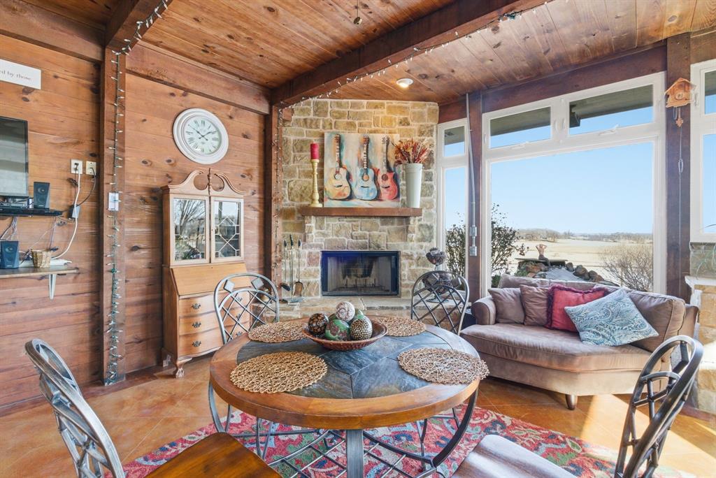 ACRES: 1.000 ABST: 2156 SURVEY: PIERCE D E TR - Farm