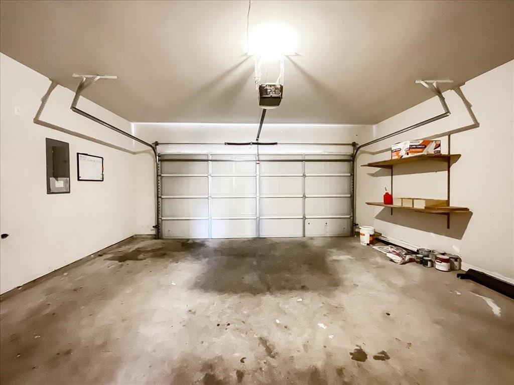 Sandy Glen Phase II (CMC) - Residential Lease