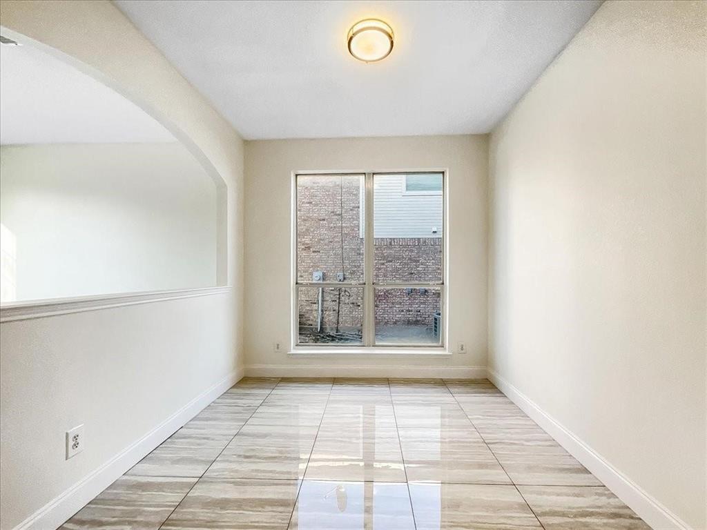 Sandy Glen Phase II (CMC) - Residential Lease