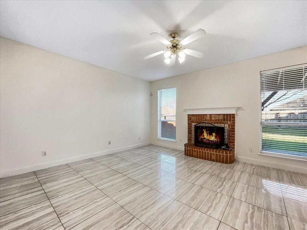 Sandy Glen Phase II (CMC) - Residential Lease