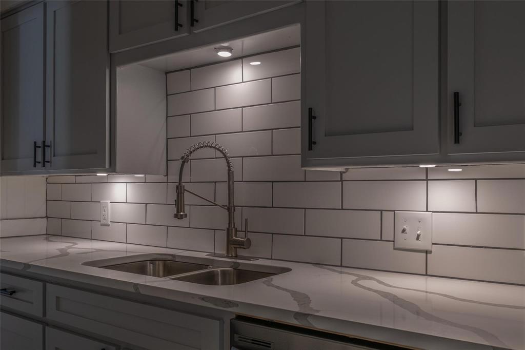 Overton West Add - Residential Lease