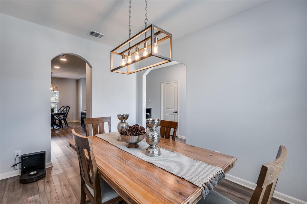 225 Ridgeland Oaks Drive