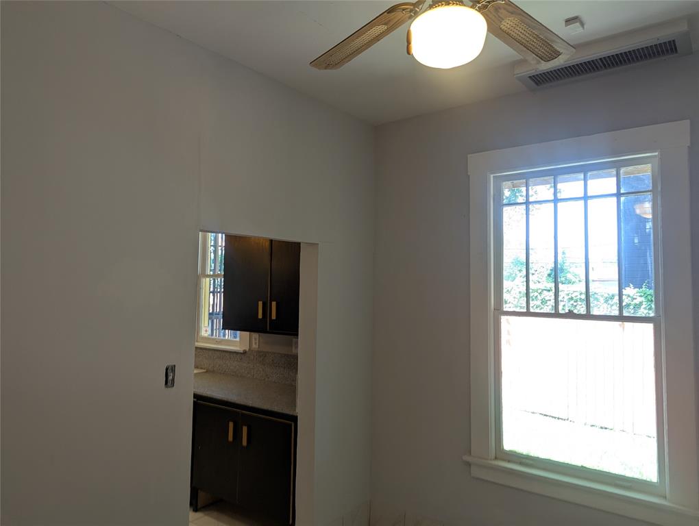 Edgewood - Commercial Sale