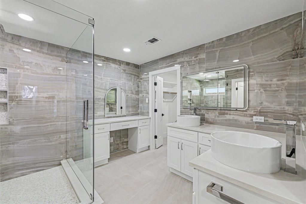 4004 Cedar Bayou Drive