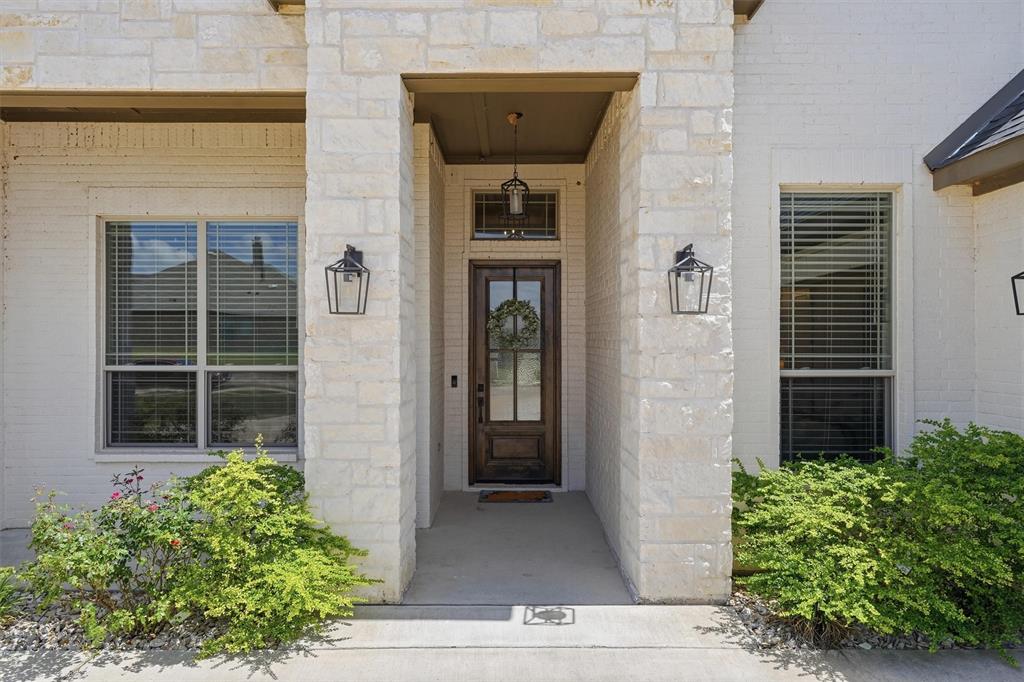 1525 Blue Lake Drive