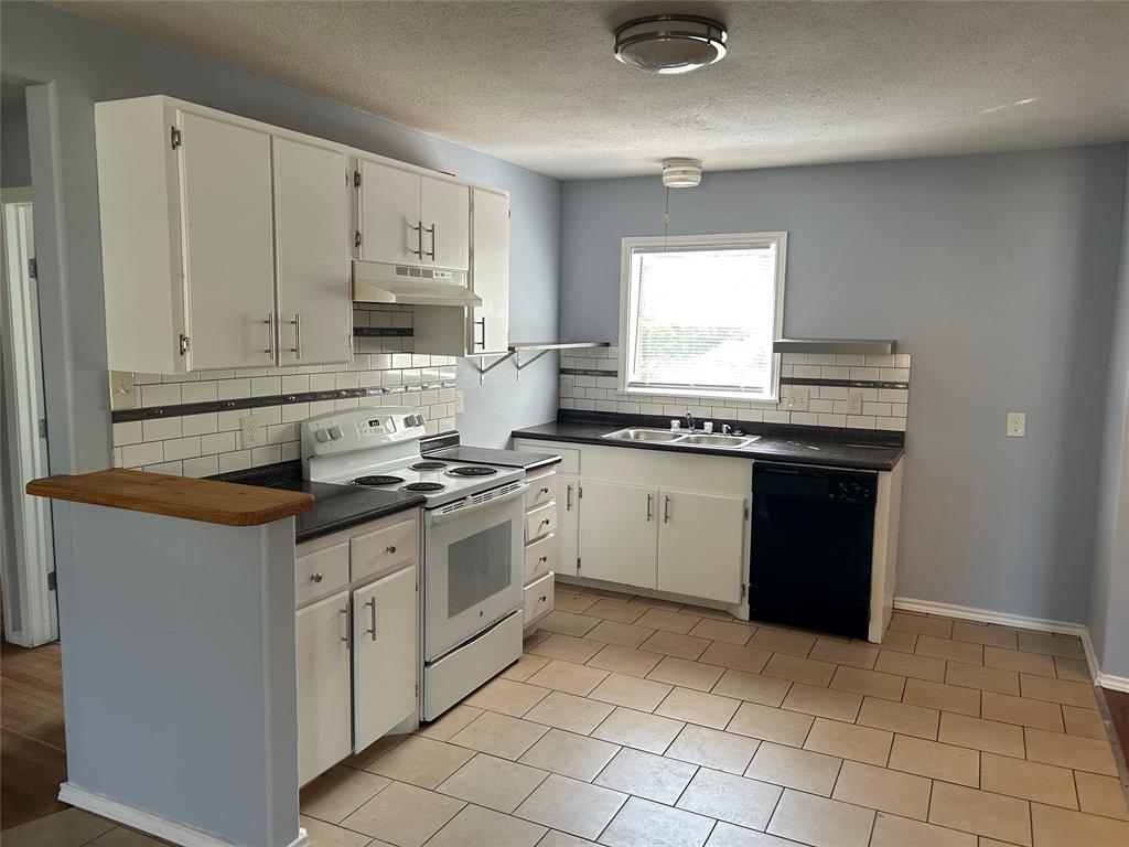 Chandler Heights - Residential Lease