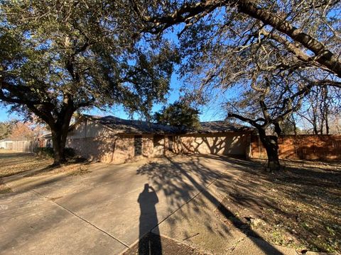 A home in Duncanville