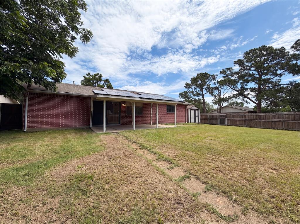 1102 Hillwood Drive
