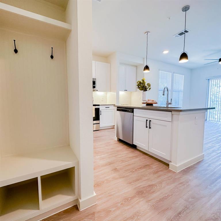 Oak Cliff Original Town Of - Residential Lease