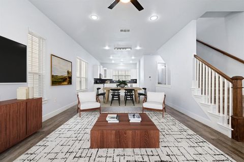 203 S Village Way Lewisville TX 75057