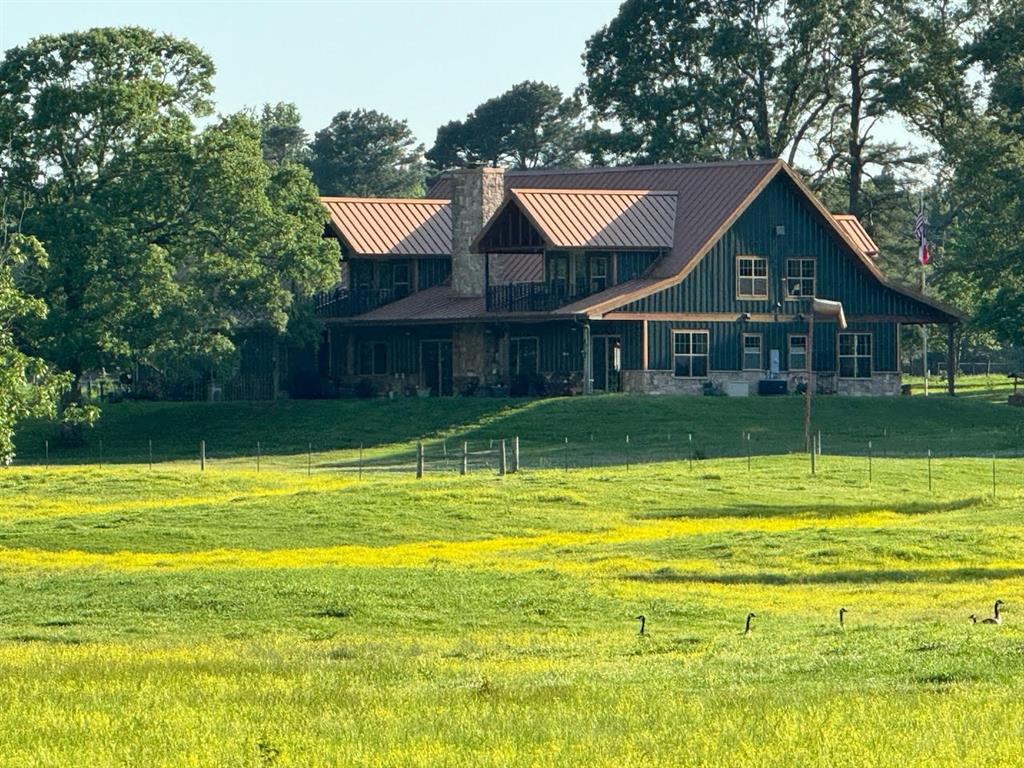 1521 County Rd 3117
