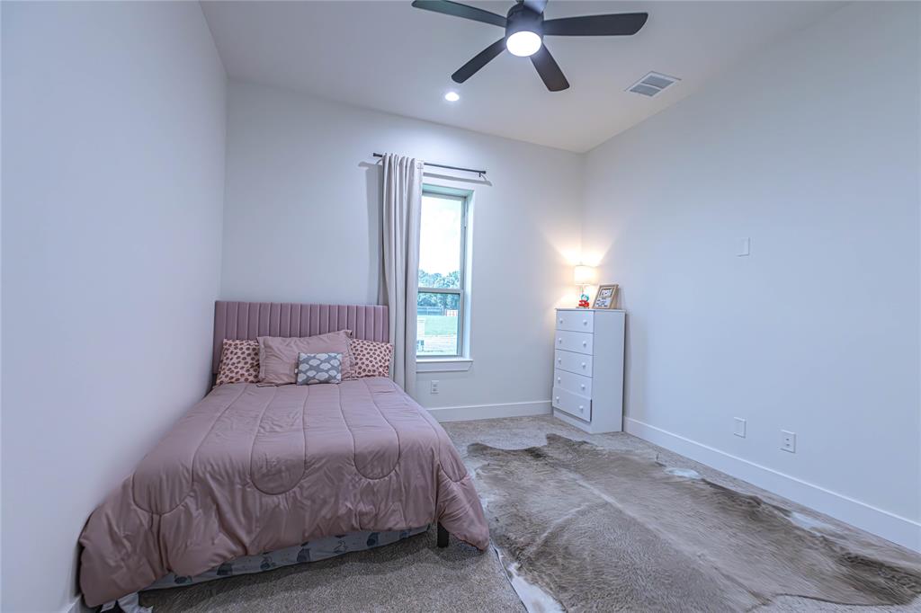 COUNTRY CLUB ESTATES III - Residential