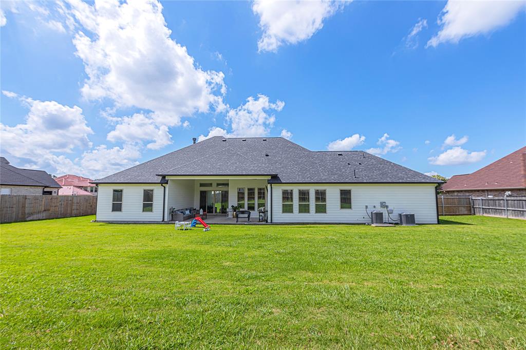 COUNTRY CLUB ESTATES III - Residential