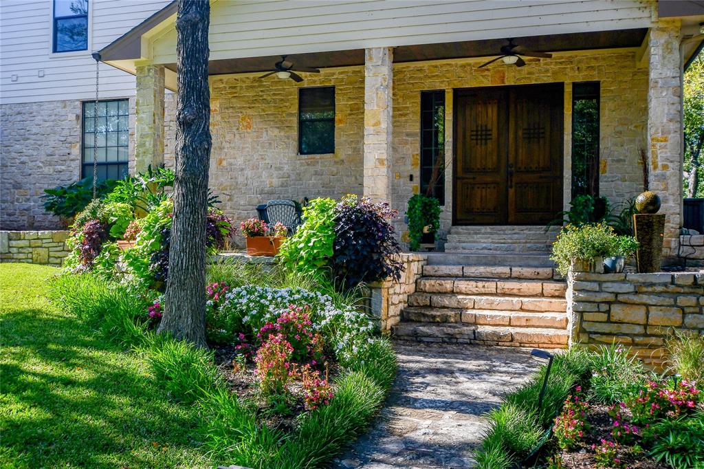 1501 S Chisholm Trail