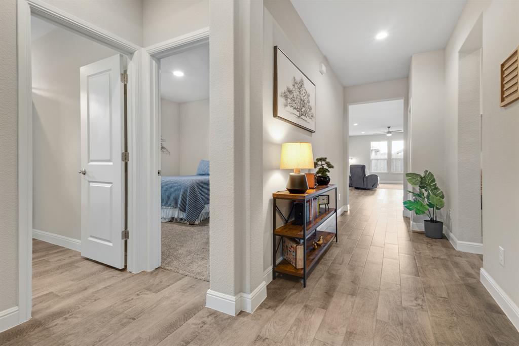 15829 Farringdon Street