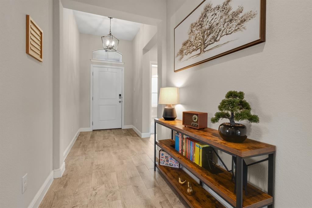 TRAILS OF ELIZABETH CREEK - Residential