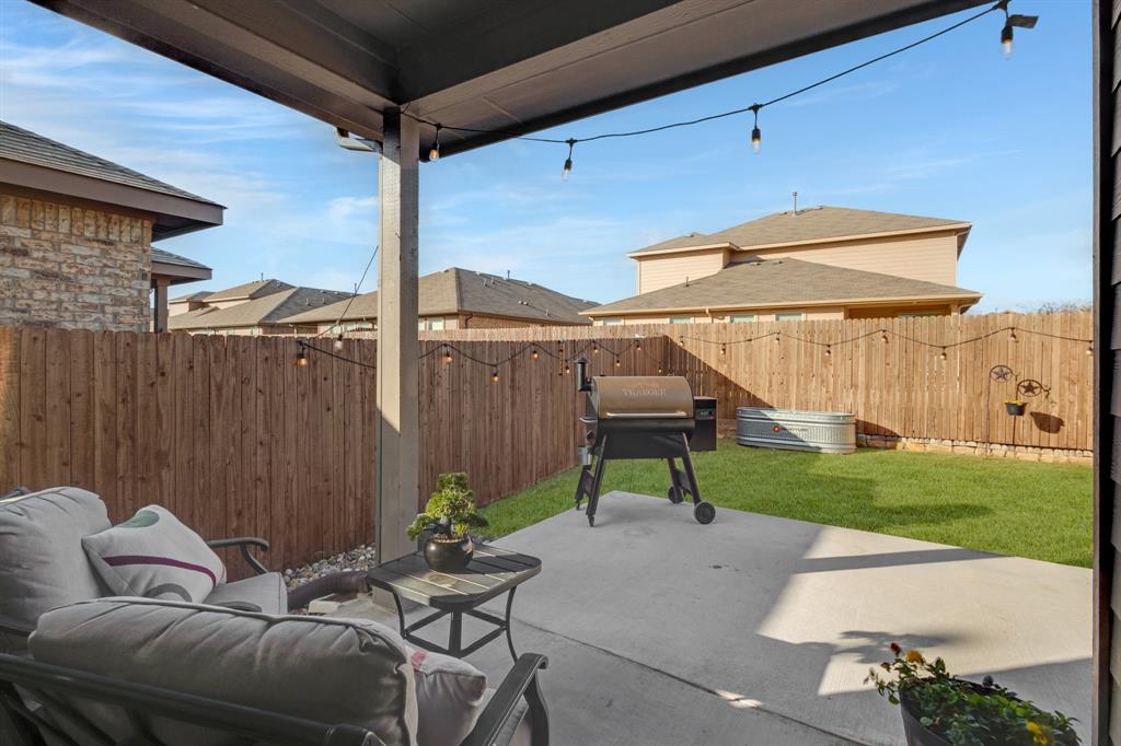 TRAILS OF ELIZABETH CREEK - Residential