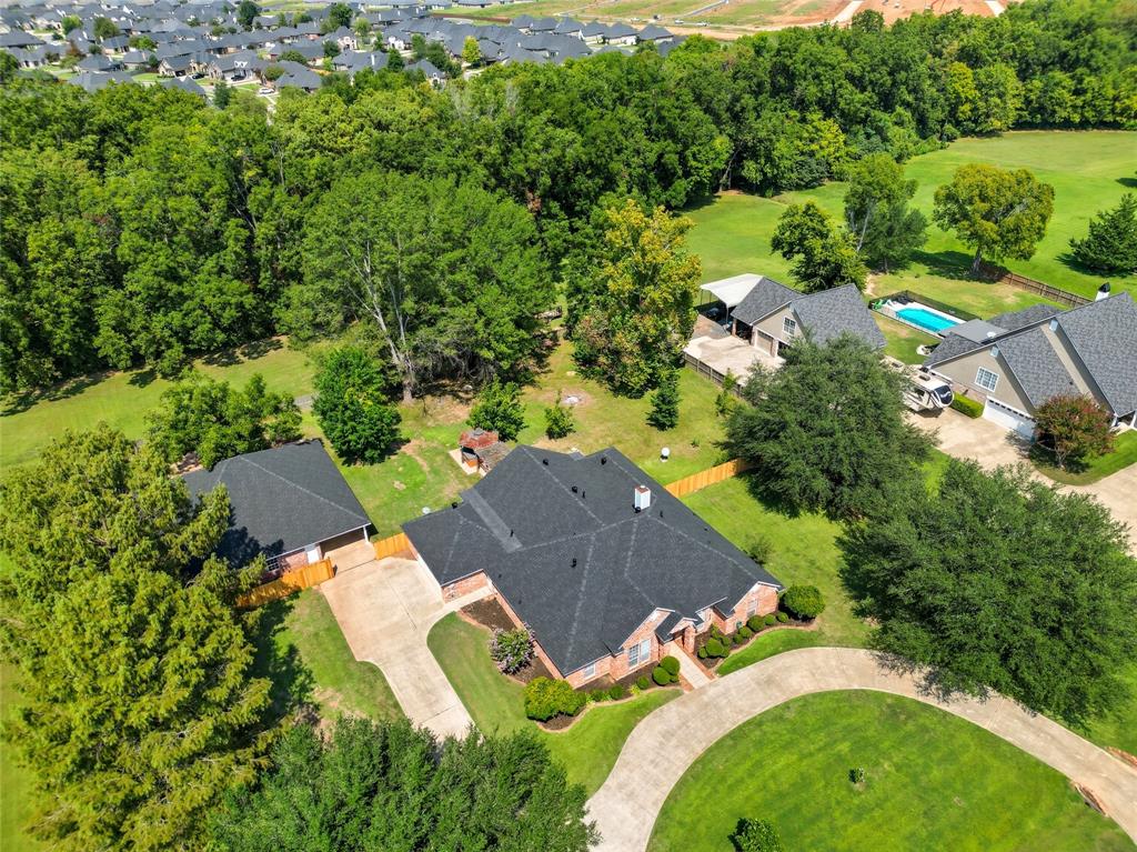107 Lakewood Point Drive