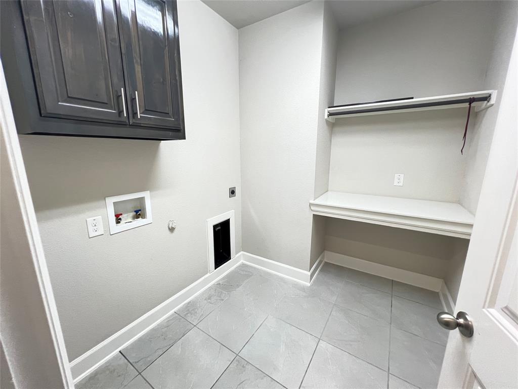 Highland Court - Residential Lease