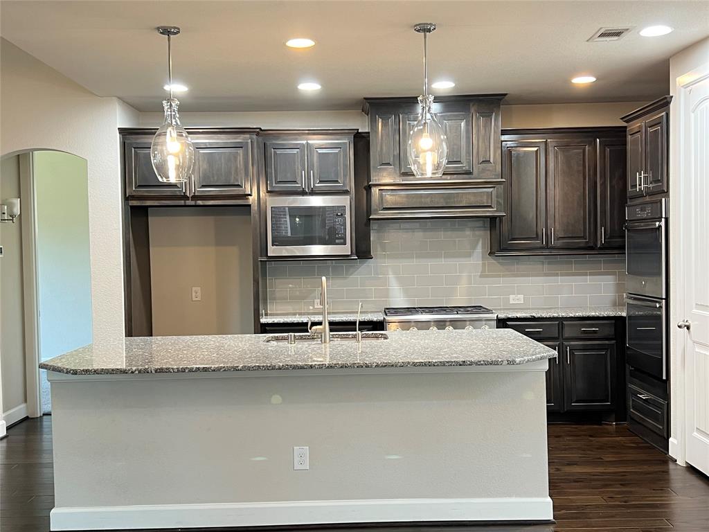 Highland Court - Residential Lease