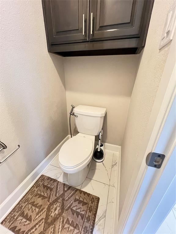 Highland Court - Residential Lease