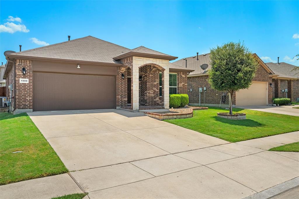 1900 Jacona Trail