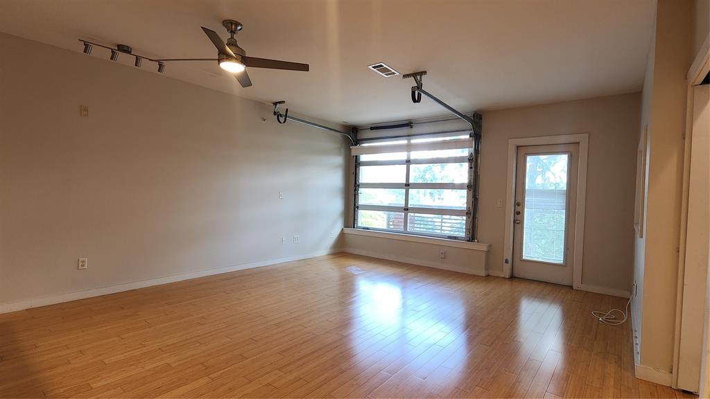 Buzz Condo - Residential Lease