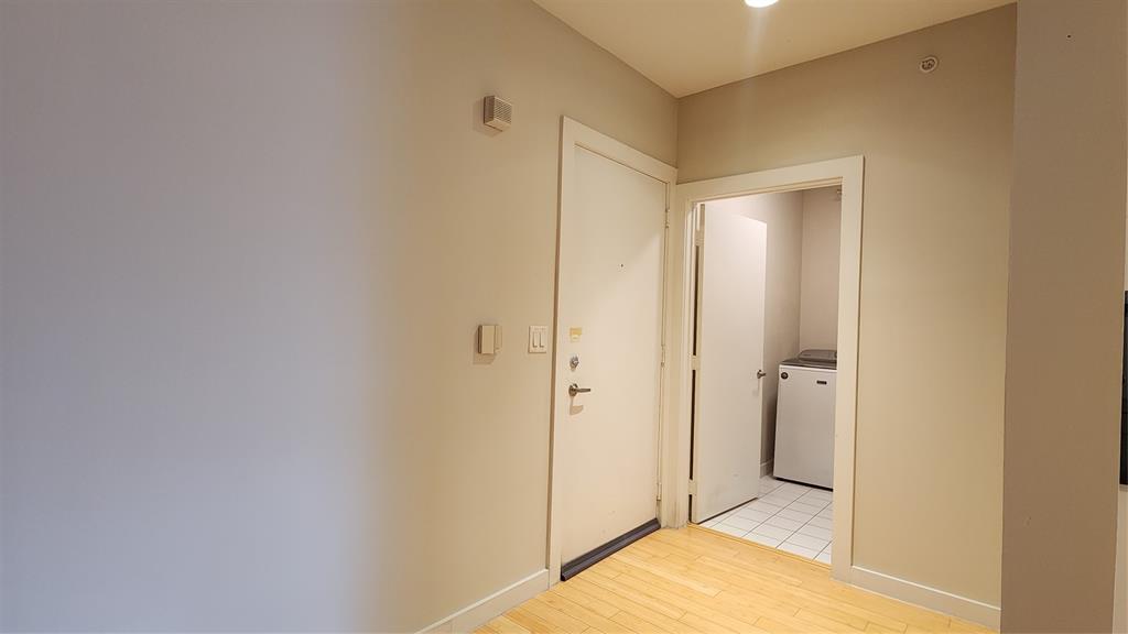 Buzz Condo - Residential Lease